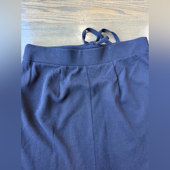 Liz Claiborne Navy Pencil Skirt size S - Picture 10 of 11